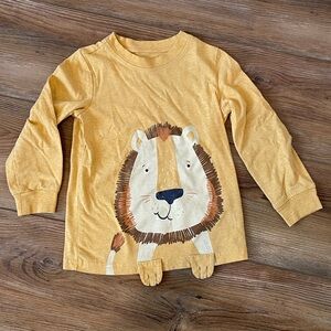 Carter’s Yellow Long Sleeve Lion Shirt. Boys size 3T.
